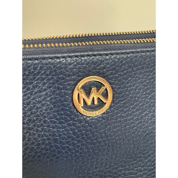 Michael Kors Fulton Crossbody Navy Leather - Picture 3 of 12